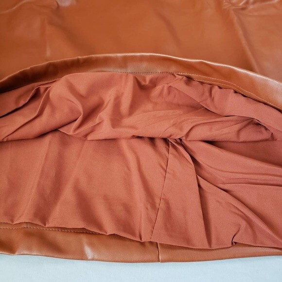 Kendall & Kylie Shired Bust Cup Mini Dress Cognac Faux Leather - NWT - Sz 3x - Picture 13 of 15